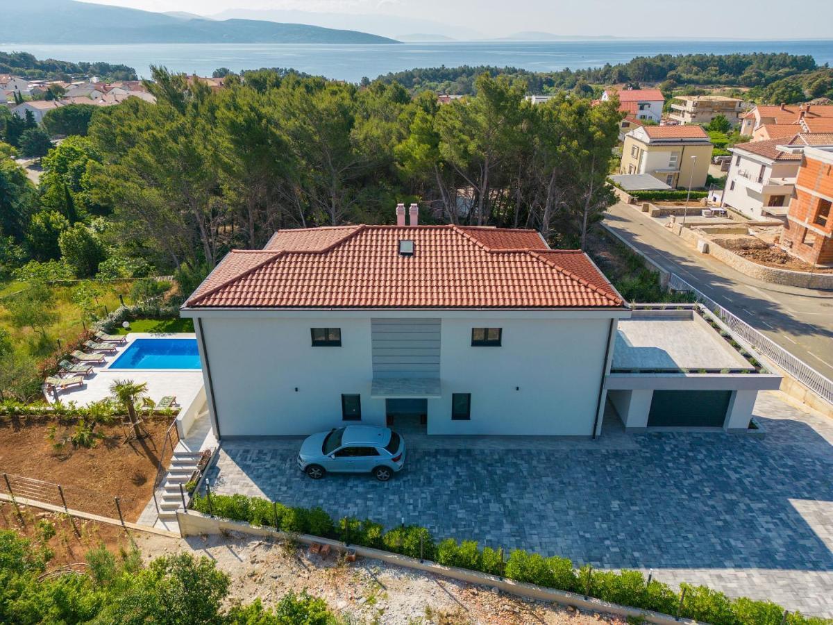 Apartments Paola & Karla With Pool Кърк Екстериор снимка